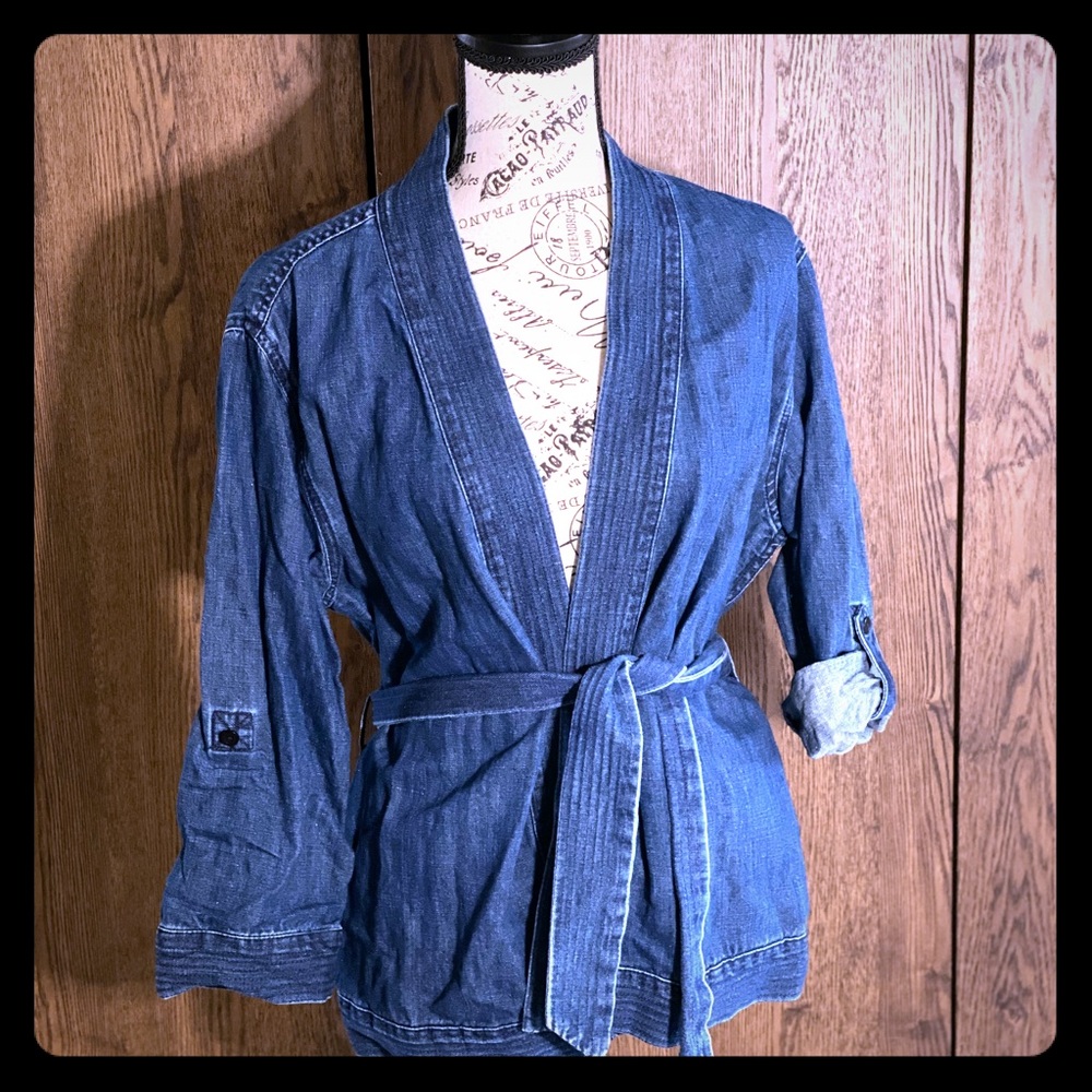 Gap denim jacket size M